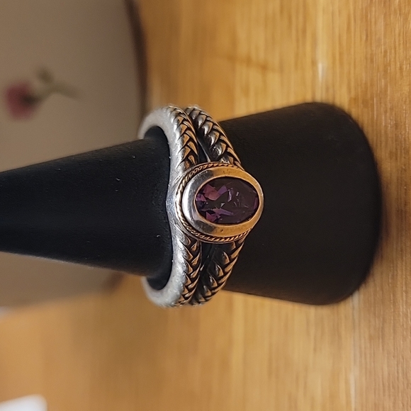 Purple stone ring size 7 - Picture 1 of 3